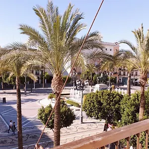 sherryflat-plaza-del-arenal.hotelsincadiz.net/